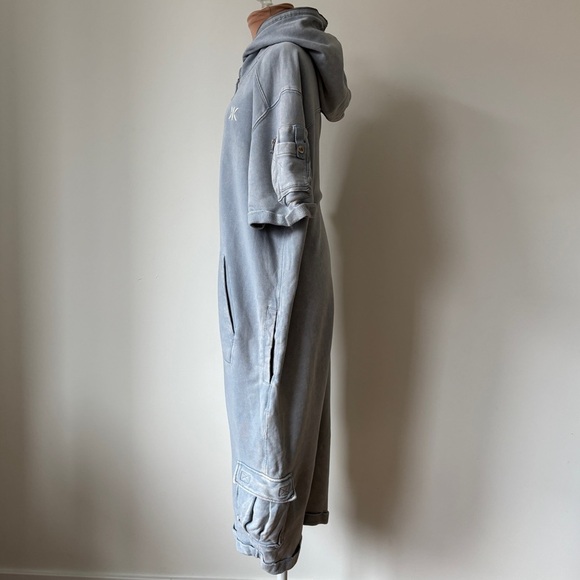 Onepiece Light Blue Short Sleeved Zipper Front Hooded Jumpsuit Romper Onesie XL - Picture 2 of 12